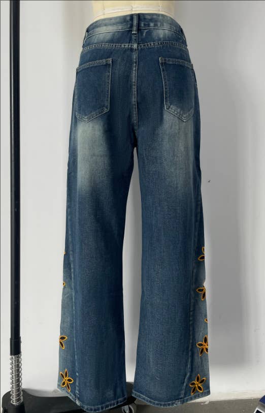Rosa Clothing - Floral cutout Embroidered Distressed jeans: Blue / S