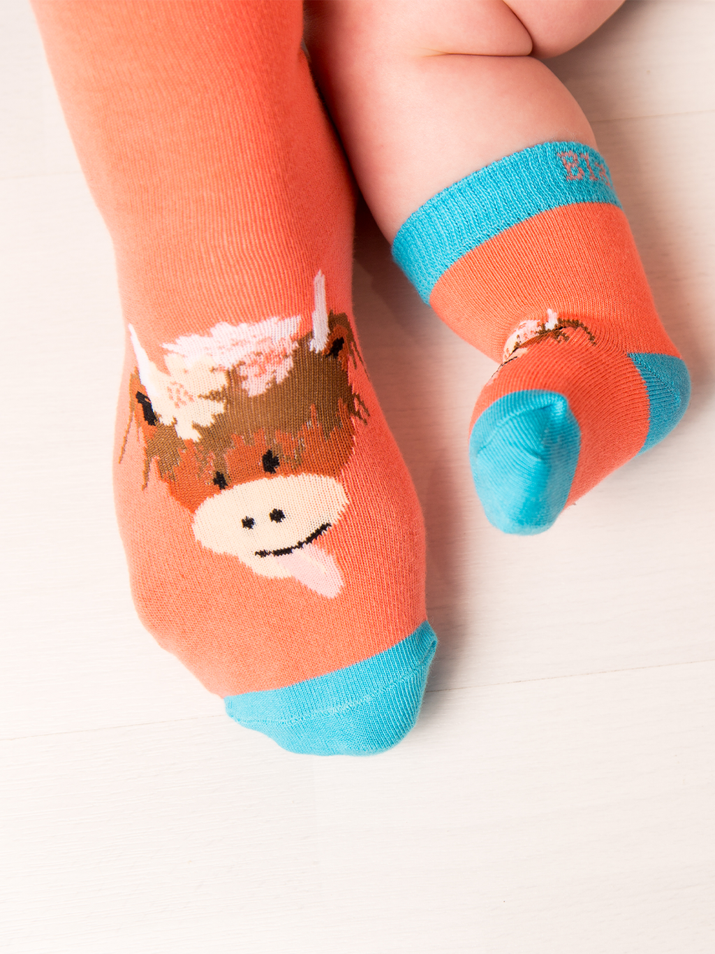 Blade and Rose Limited - Bonnie Highland Cow  Adult Socks: Adult Shoe Size 3-5
