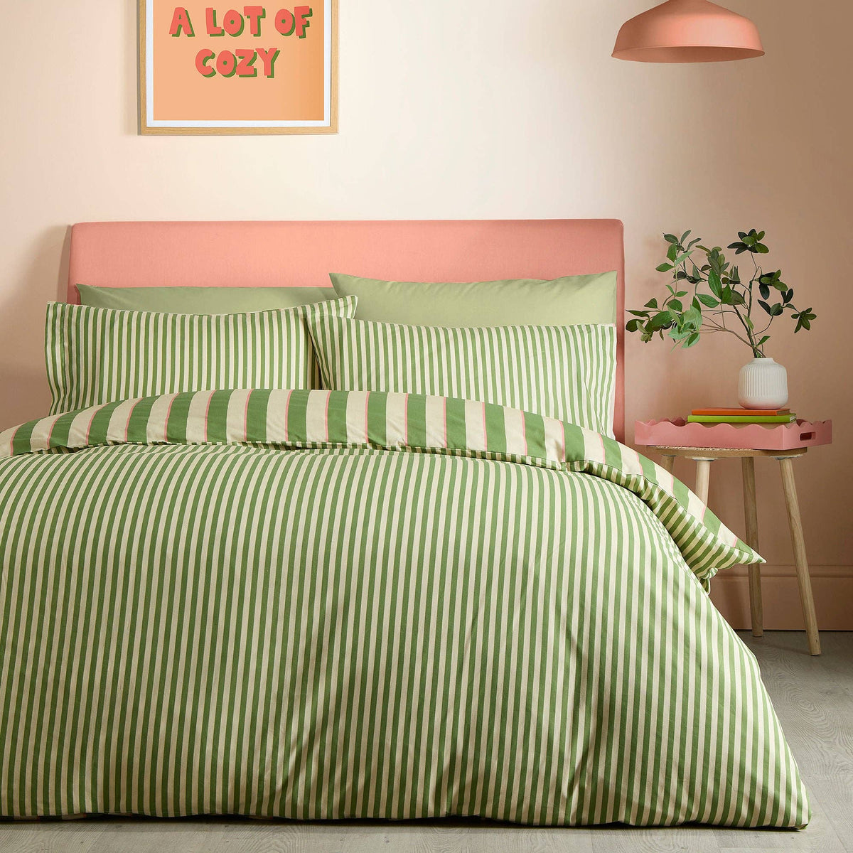 UW Home - Bold Stripe Duvet Cover Set in Green: Double