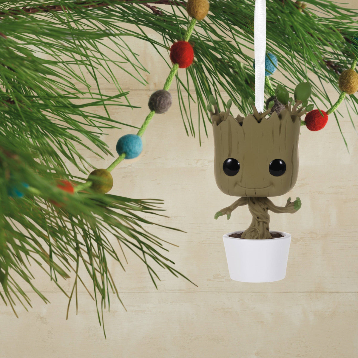 Hallmark - Funko POP! Guardians of the Galaxy - Baby Groot Ornament: Funko