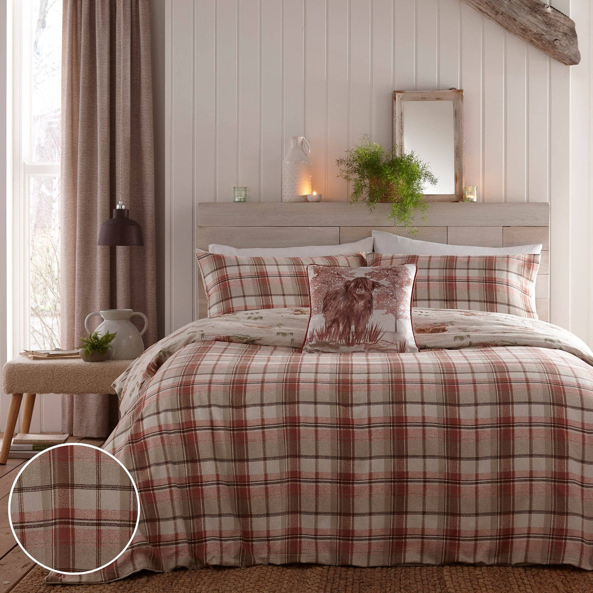 UW Home - Hanson Highland Cow Duvet Cover Set by D & D in Terracotta: Double