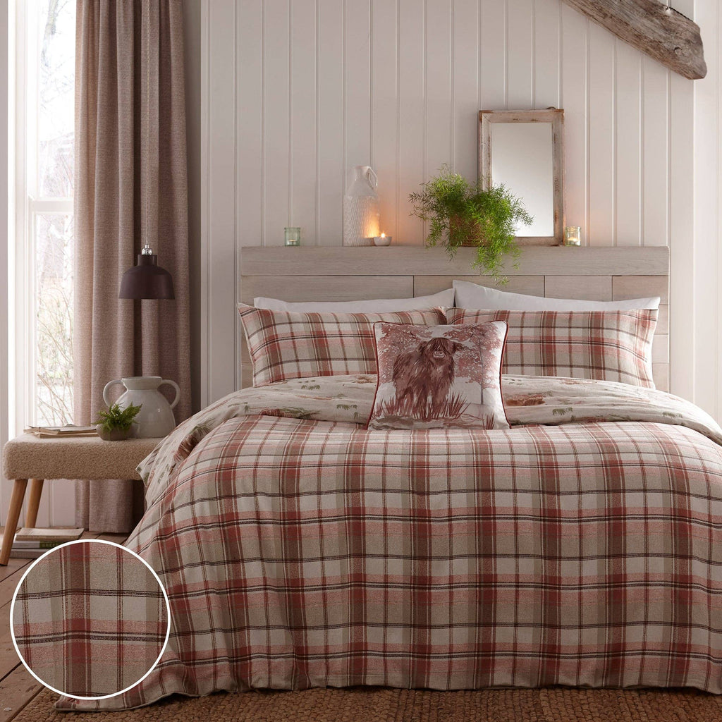 UW Home - Hanson Highland Cow Duvet Cover Set by D & D in Terracotta: Single