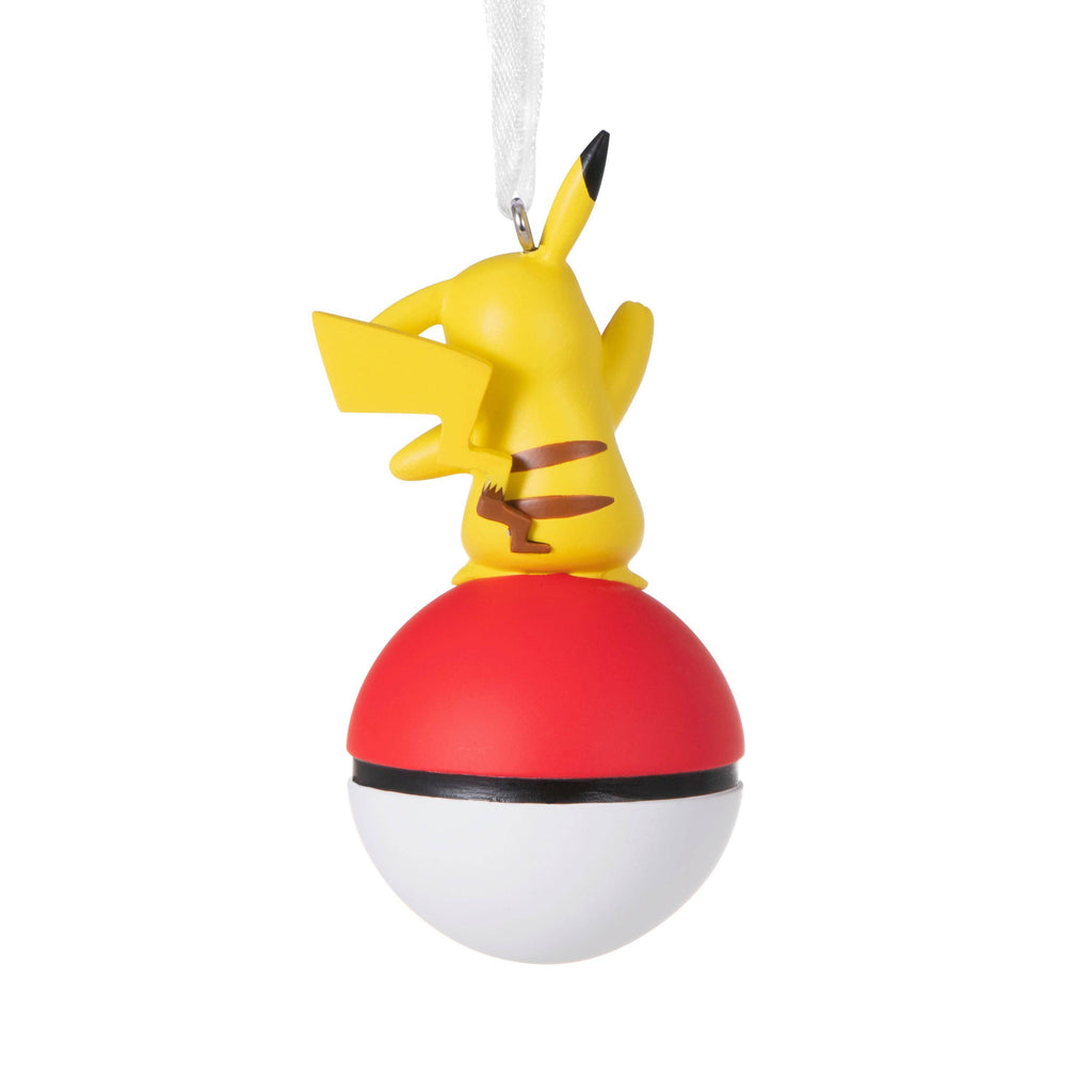Hallmark - Collectable Pikachu & Pokémon Ball Hanging Ornament