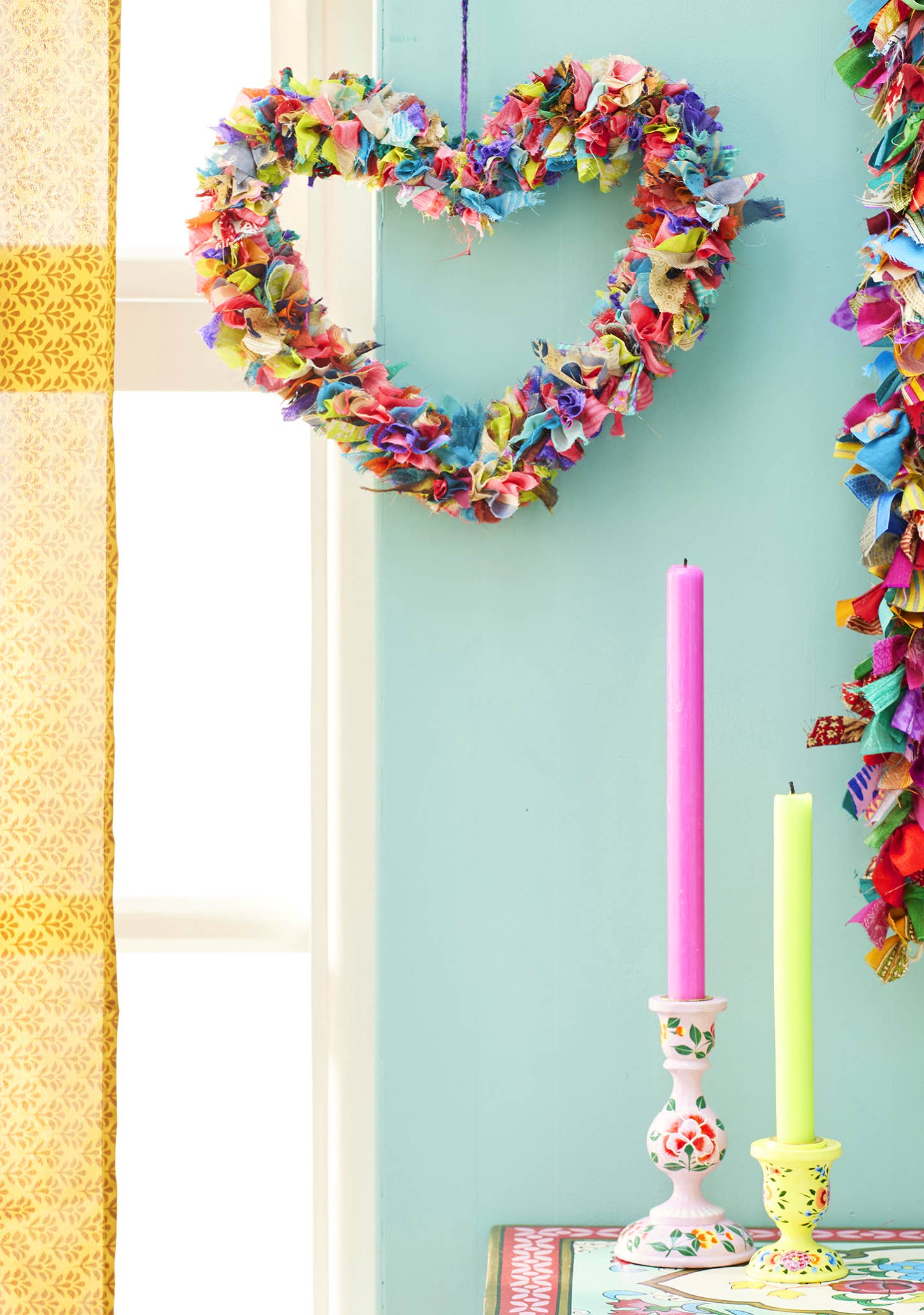 Recycled Sari Wreath Multicolour Heart