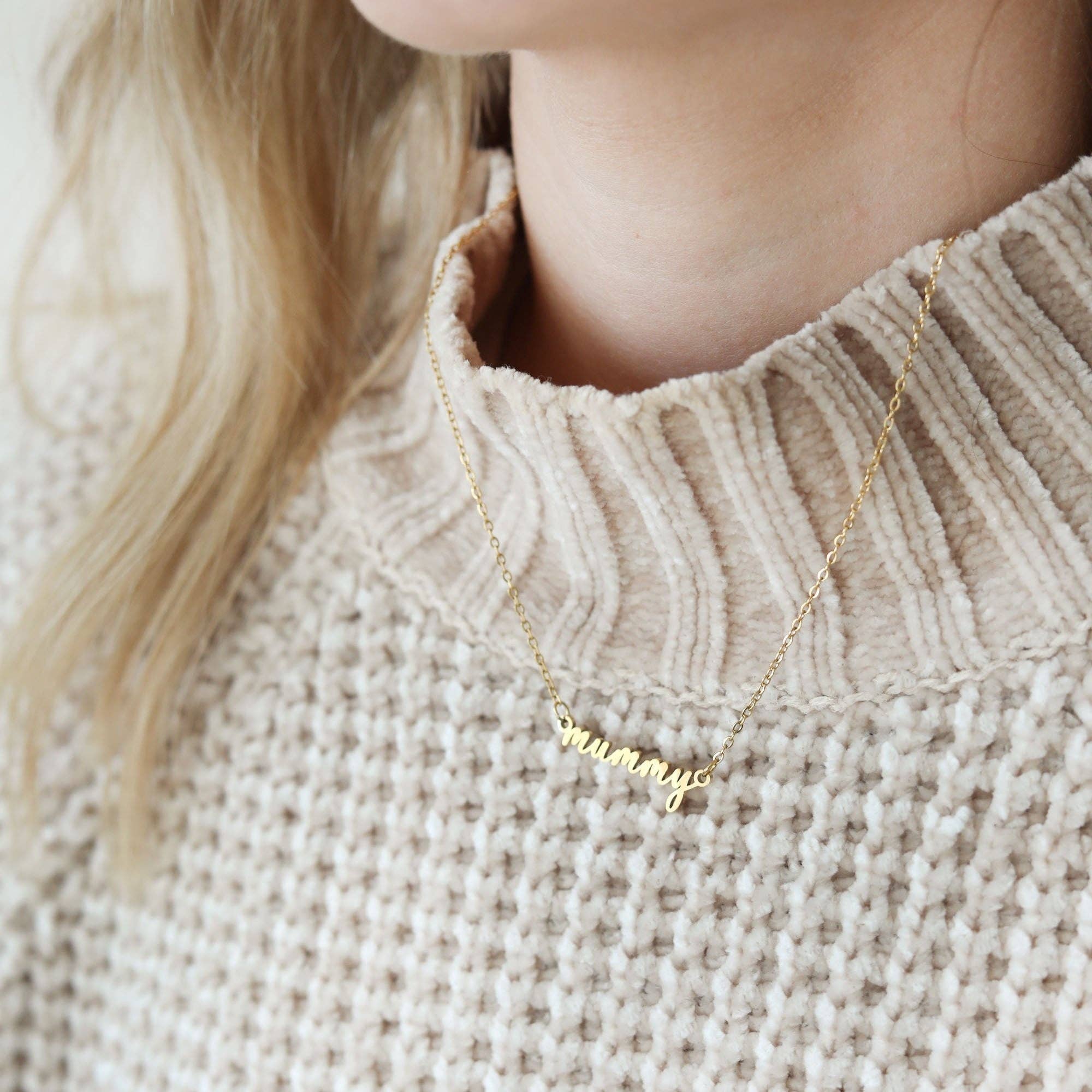 Aria & Avery - Mummy Necklace: Gift Box