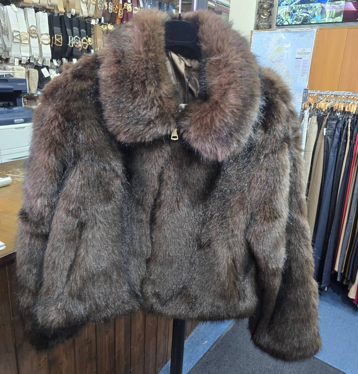 Kurt Muller - Luxury Faux Fur Gold Zip Coat: Mocha brown