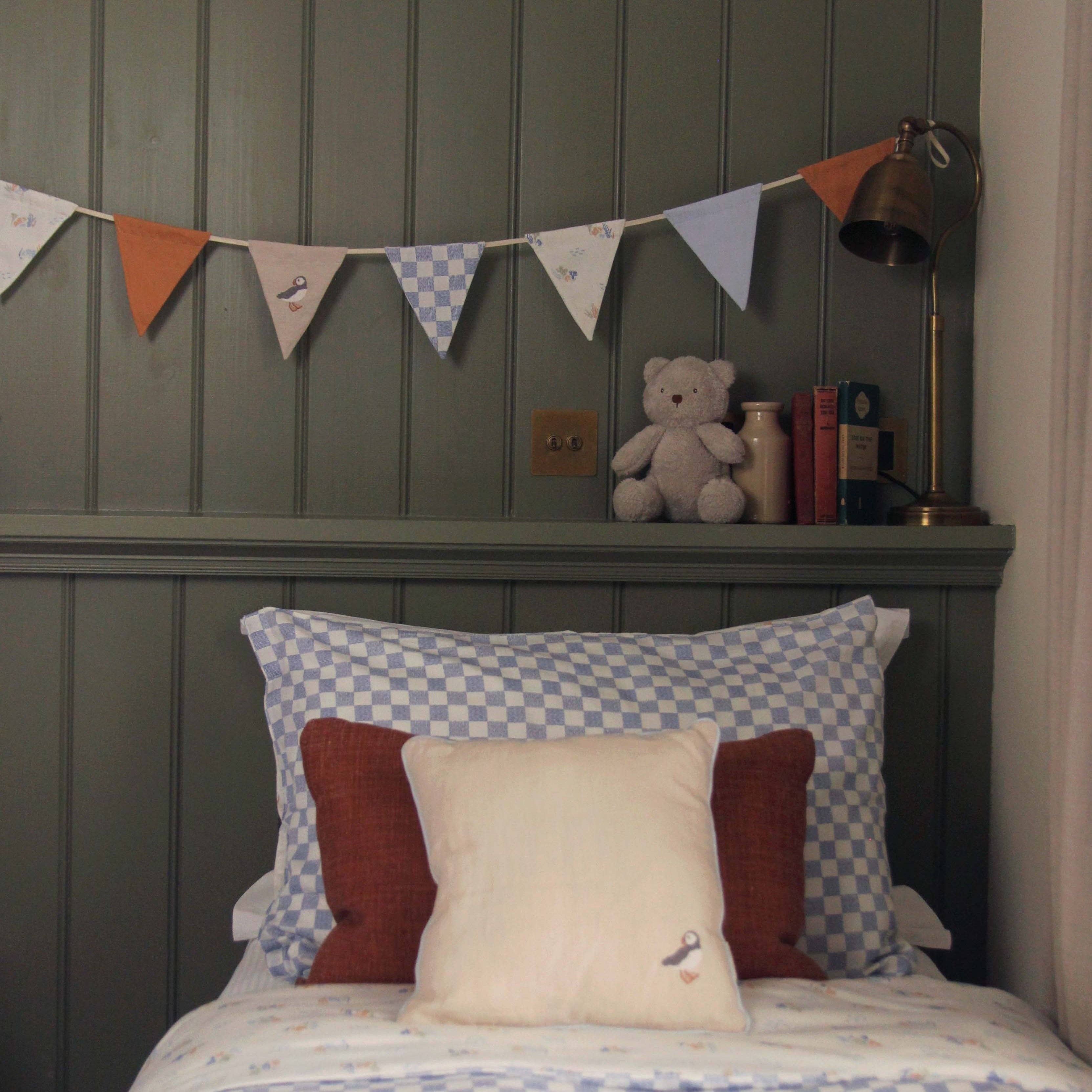 Bunting - Coastline