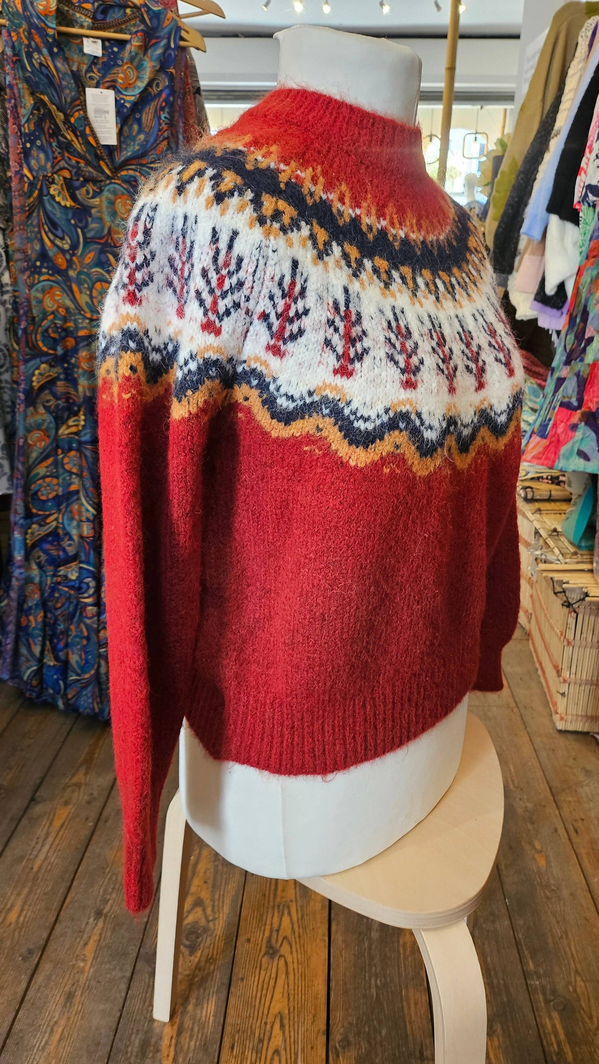 Artisans of Humanity - Cashmere Blend Nordic Fair Isle Yoke Jumper | Rust Red