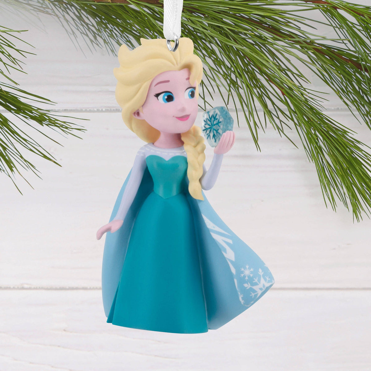 Hallmark - Collectable Disney Frozen Stylised Elsa Ornament