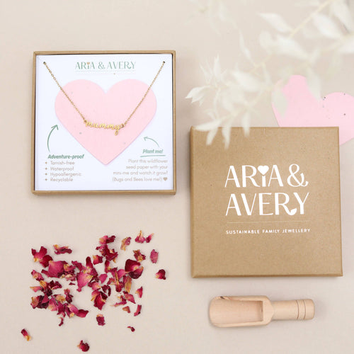 Aria & Avery - Mummy Necklace: Gift Box